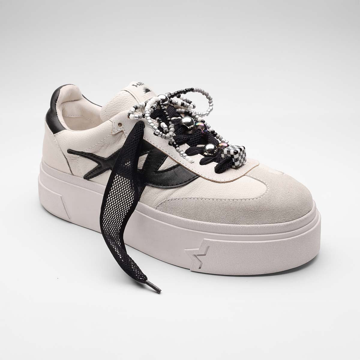 AS-Charm5b-Side-View