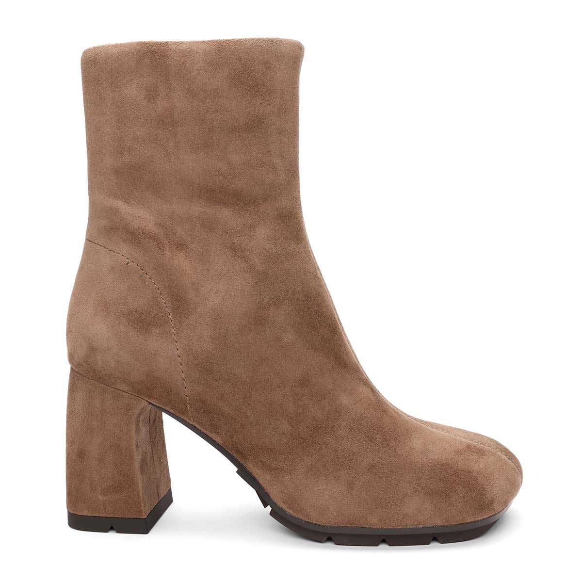 AS-ECLAT-Fandango-Profile-View