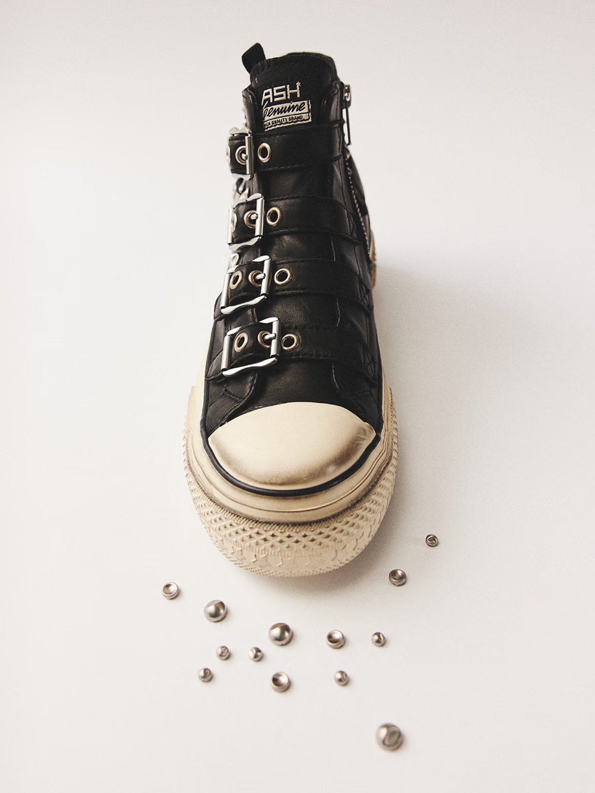 VINTAGE VULCANIZED