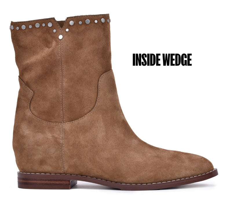 Jackie-boot-side-view